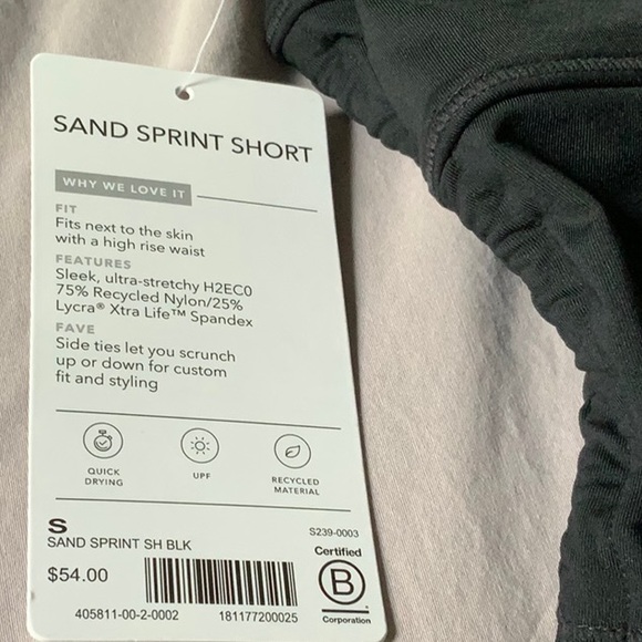 NWT Athleta Sand Sprint Short - Picture 5 of 5